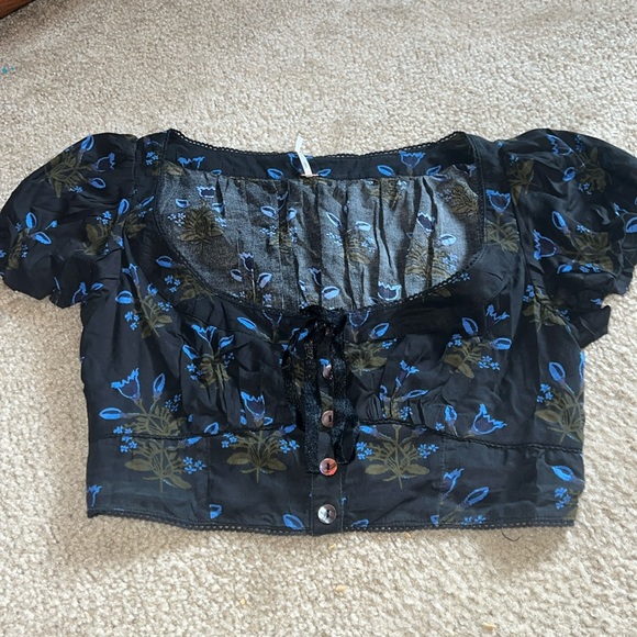 Free People Tops - NWOT! Free people top
